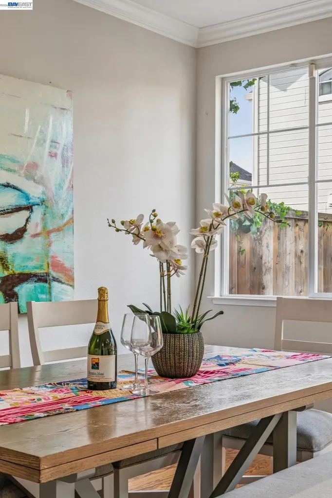 35 Britt Court Alameda CA 94502