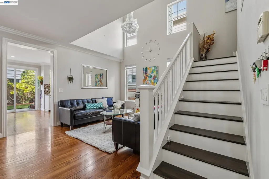 35 Britt Court Alameda CA 94502