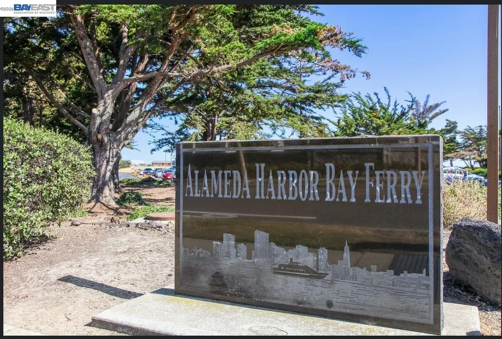 35 Britt Court Alameda CA 94502