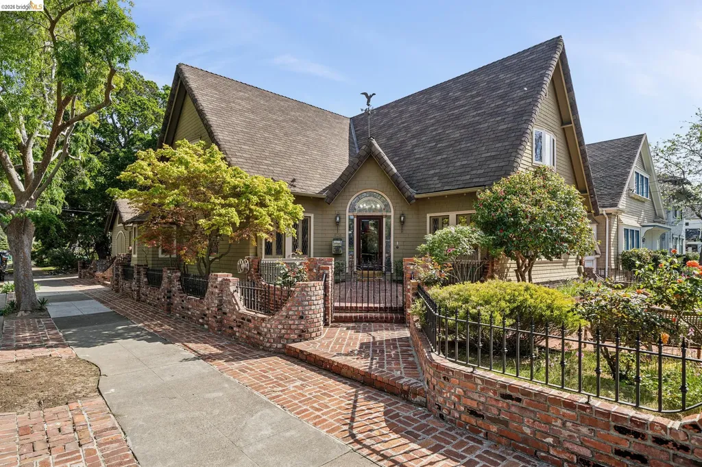 824 Paru Street Alameda CA 94501