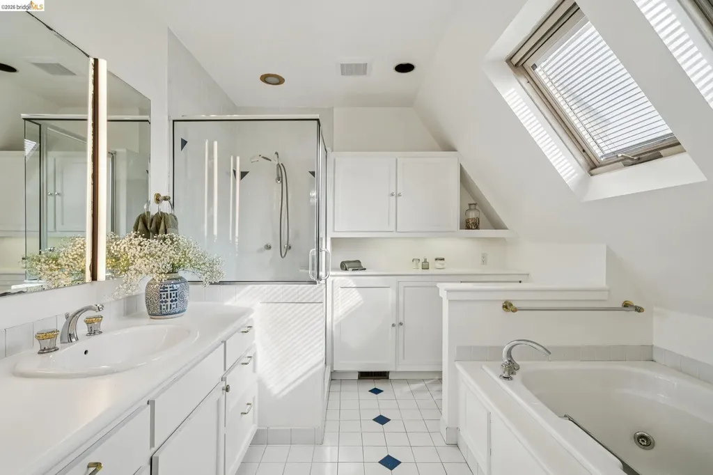 824 Paru Street Alameda CA 94501