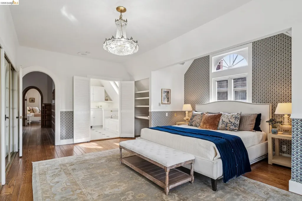 824 Paru Street Alameda CA 94501