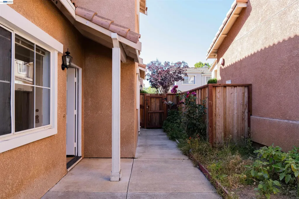 1028 Montoya Terrace Union City CA 94587