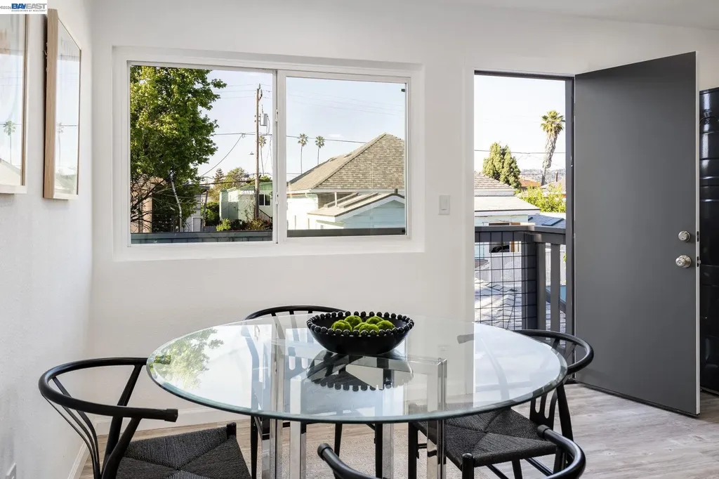 6628 Helen Court Oakland CA 94608