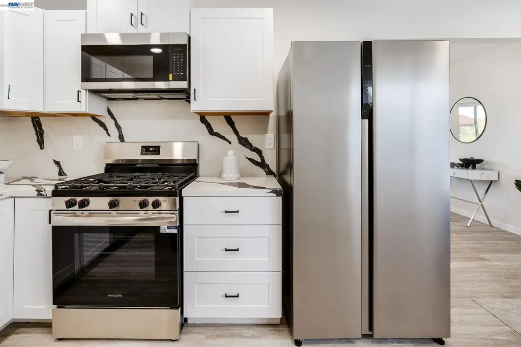 6628 Helen Court Oakland CA 94608
