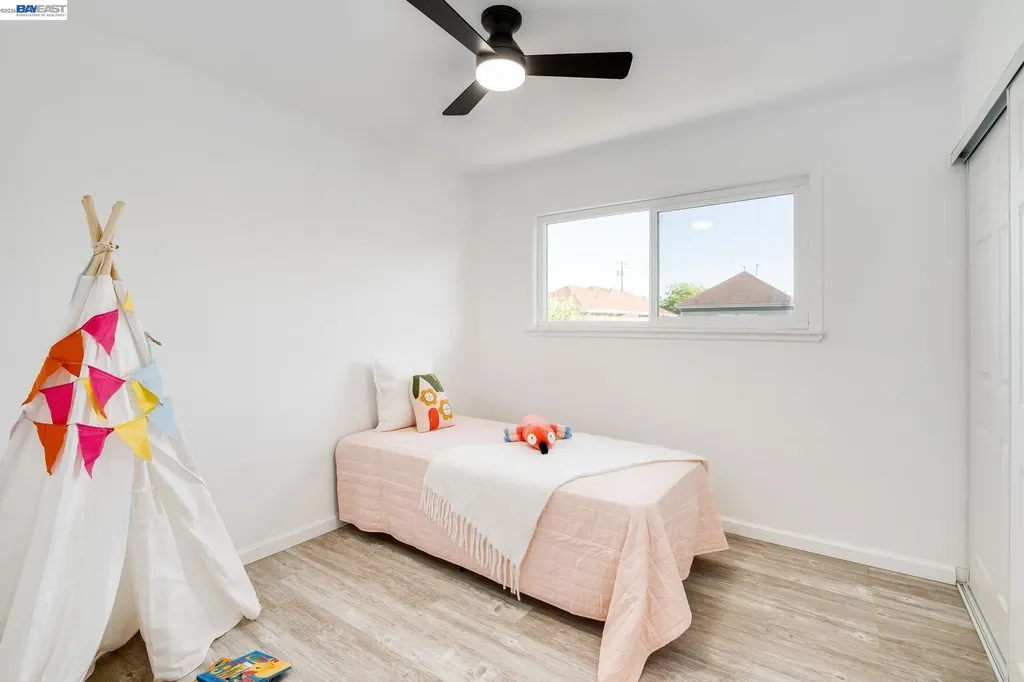 6628 Helen Court Oakland CA 94608