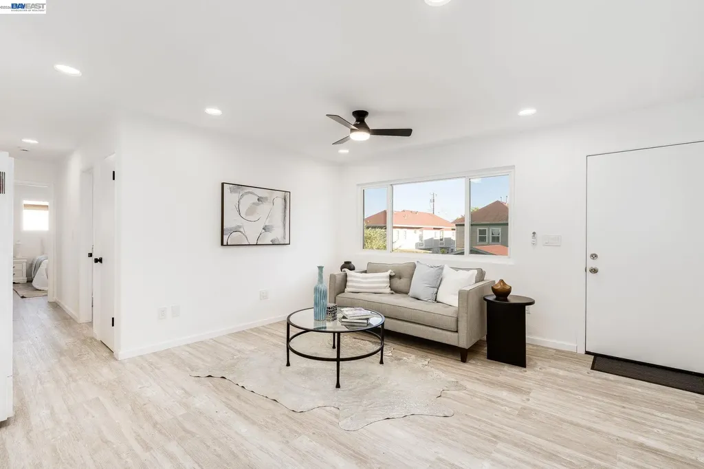 6628 Helen Court Oakland CA 94608