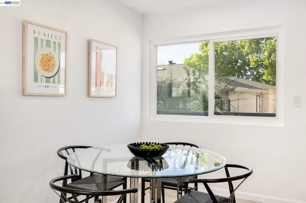 6628 Helen Court Oakland CA 94608
