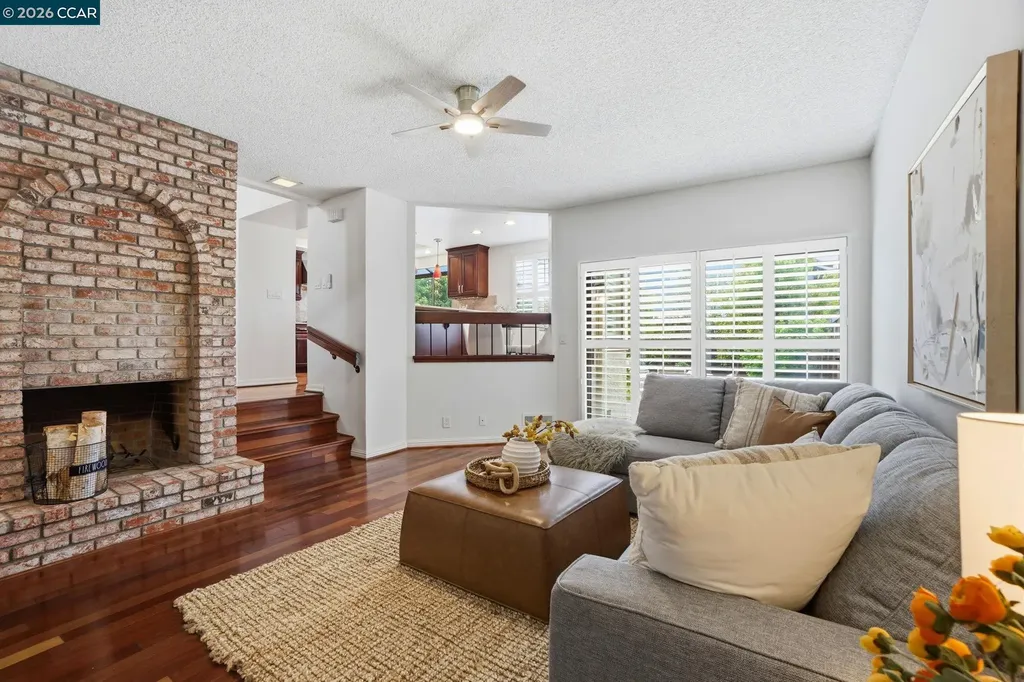 319 Oak Glen Court Martinez CA 94553