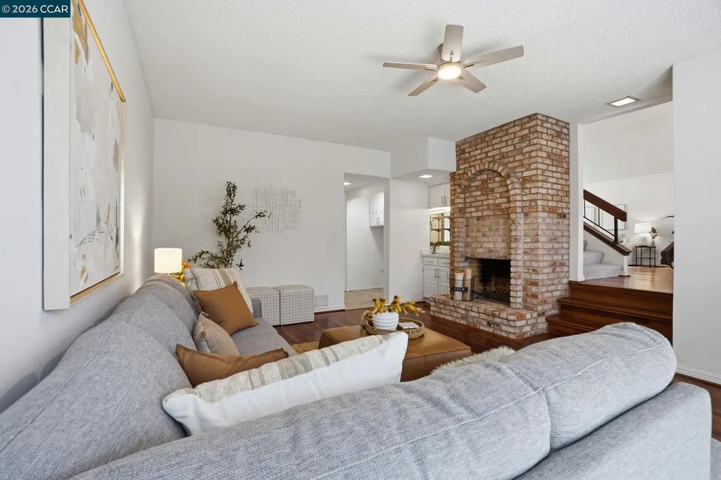 319 Oak Glen Court Martinez CA 94553