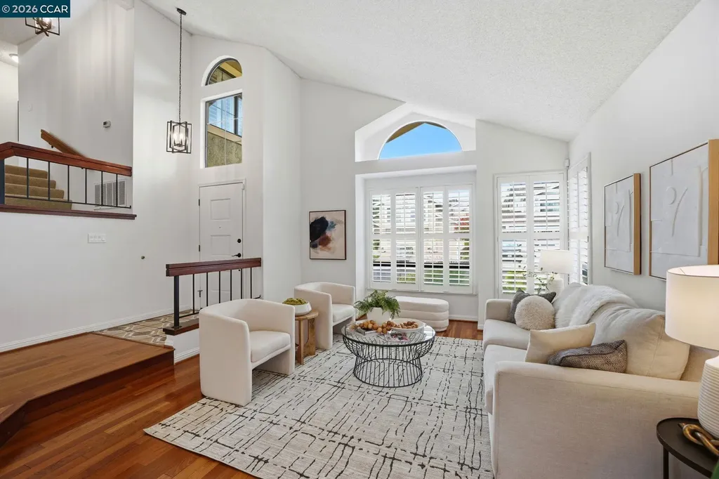 319 Oak Glen Court Martinez CA 94553