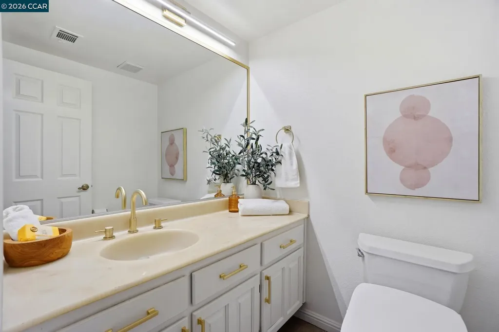 319 Oak Glen Court Martinez CA 94553
