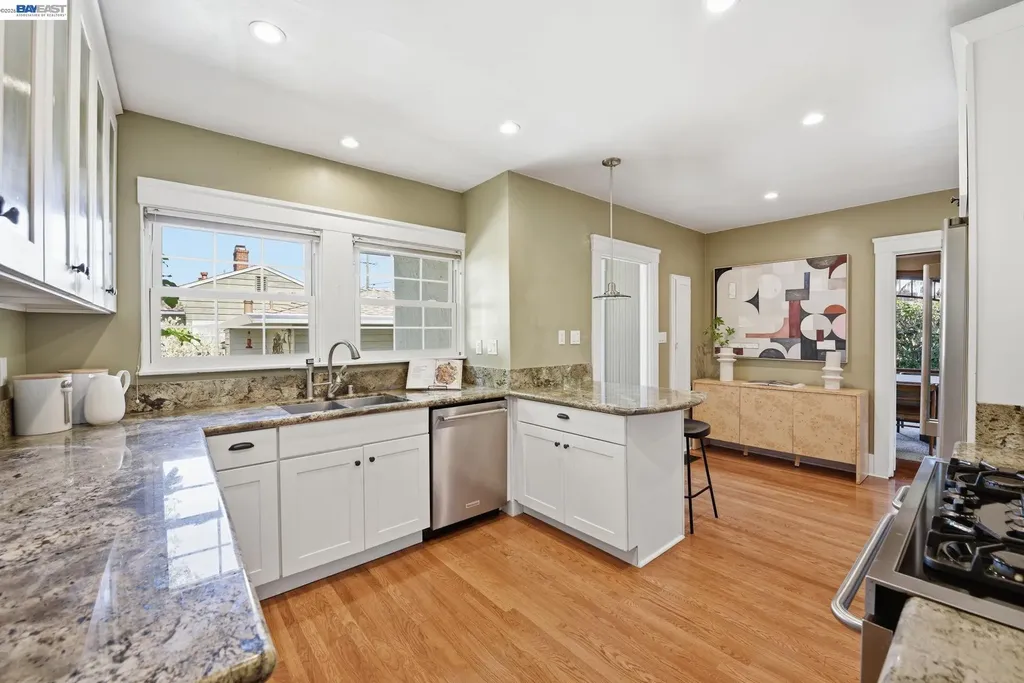 792 Medford Avenue Hayward CA 94541