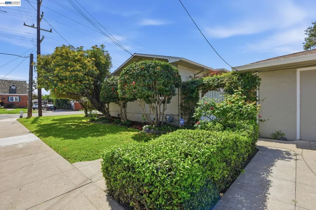 792 Medford Avenue Hayward CA 94541