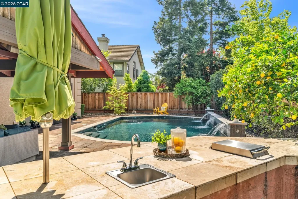 1174 Central Avenue Livermore CA 94551