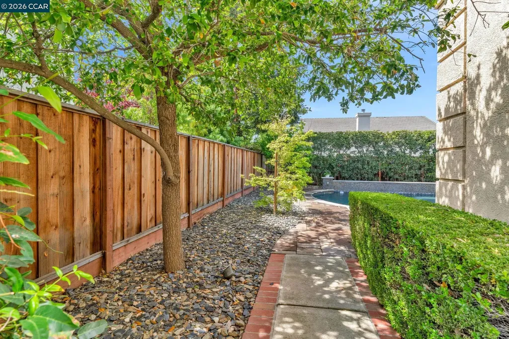 1174 Central Avenue Livermore CA 94551