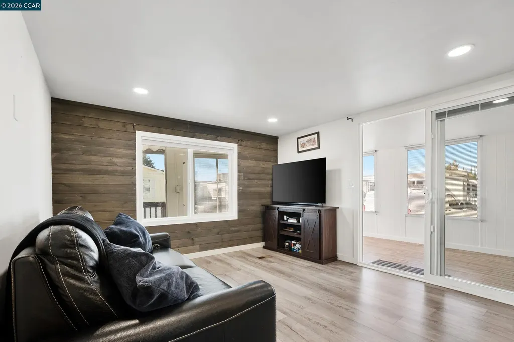 32 Galloway Drive Concord CA 94518