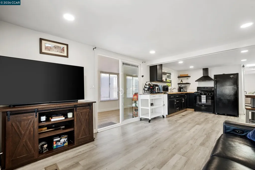 32 Galloway Drive Concord CA 94518