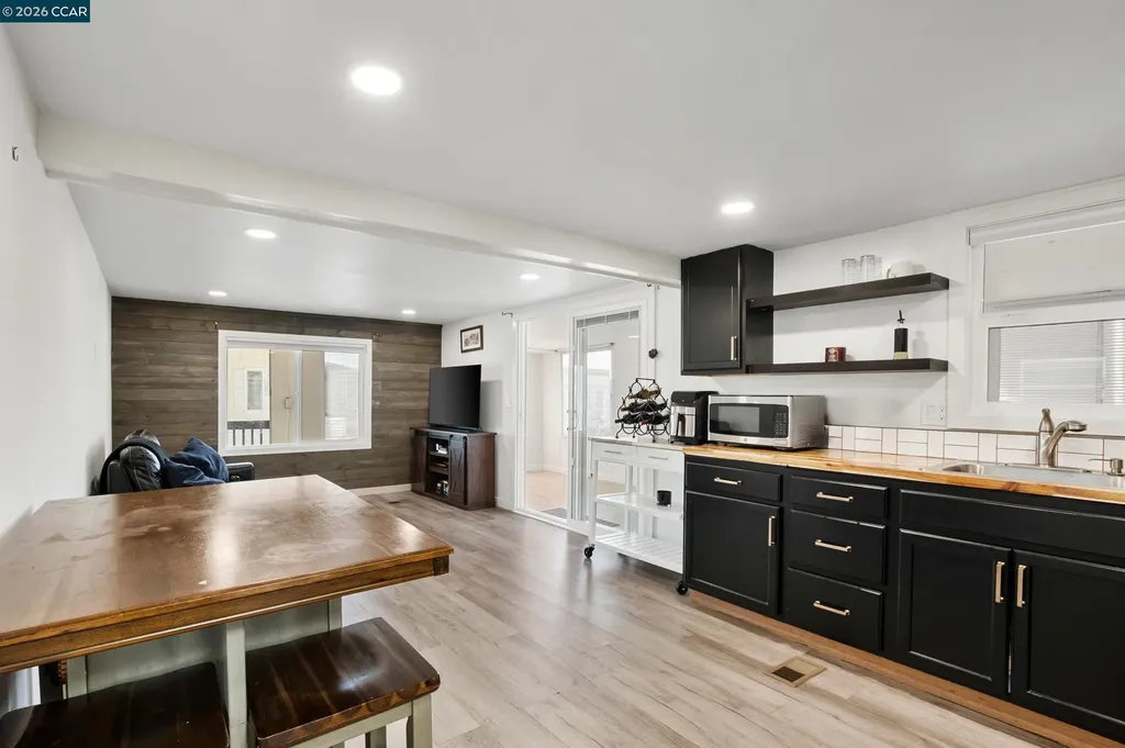 32 Galloway Drive Concord CA 94518