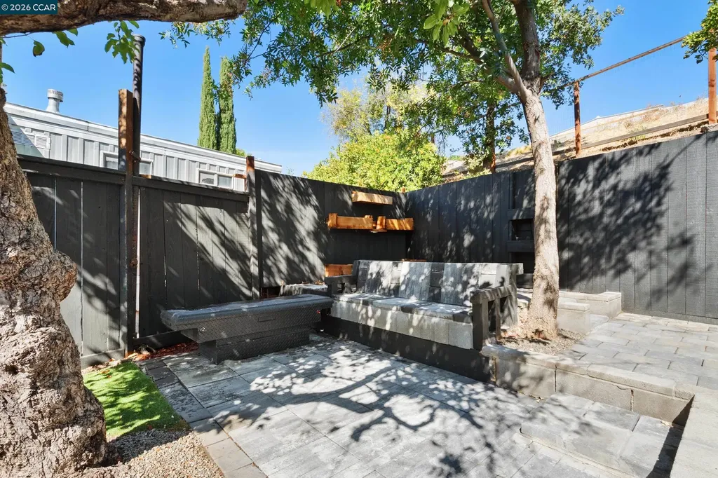 32 Galloway Drive Concord CA 94518