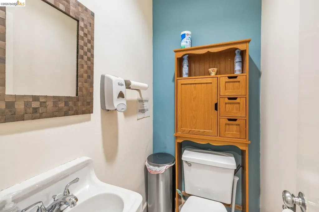 3021 Telegraph Avenue Berkeley CA 94705