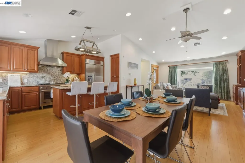 3454 Baumberg Avenue Hayward CA 94545