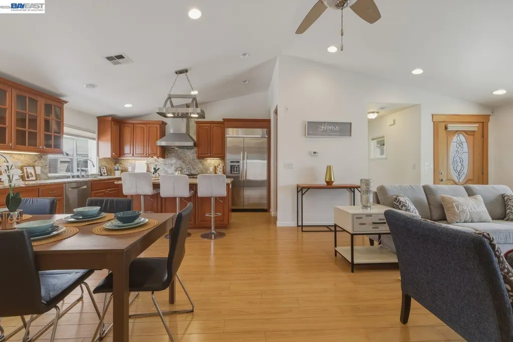 3454 Baumberg Avenue Hayward CA 94545