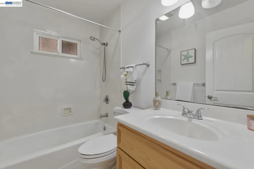 3454 Baumberg Avenue Hayward CA 94545
