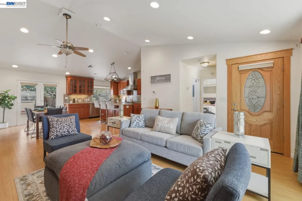 3454 Baumberg Avenue Hayward CA 94545