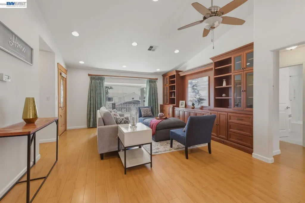 3454 Baumberg Avenue Hayward CA 94545