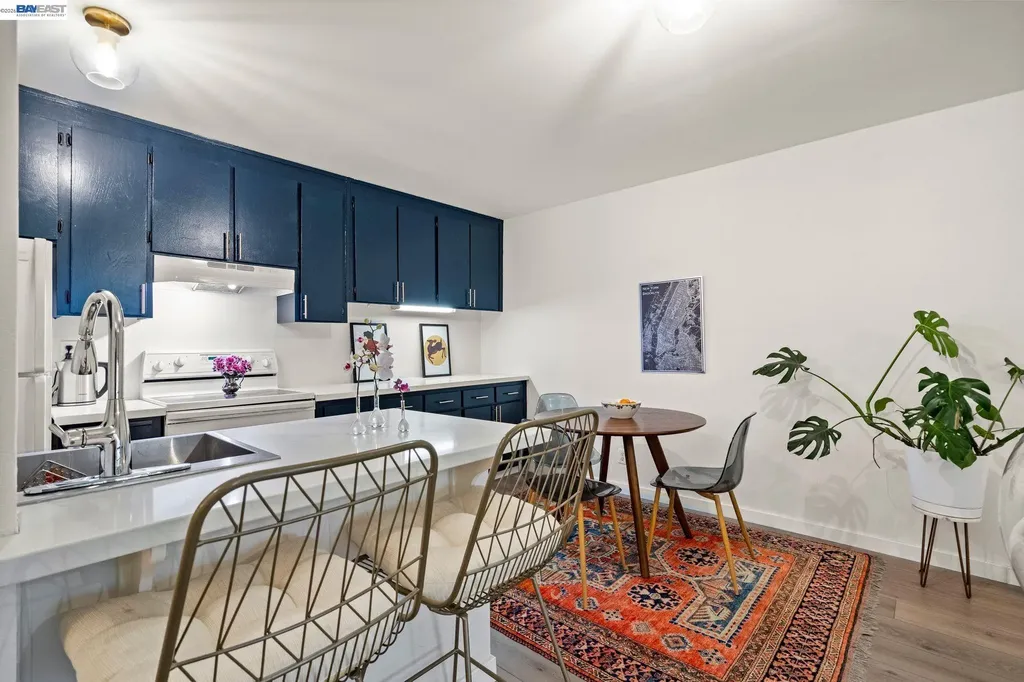 955 Shorepoint Court Alameda CA 94501