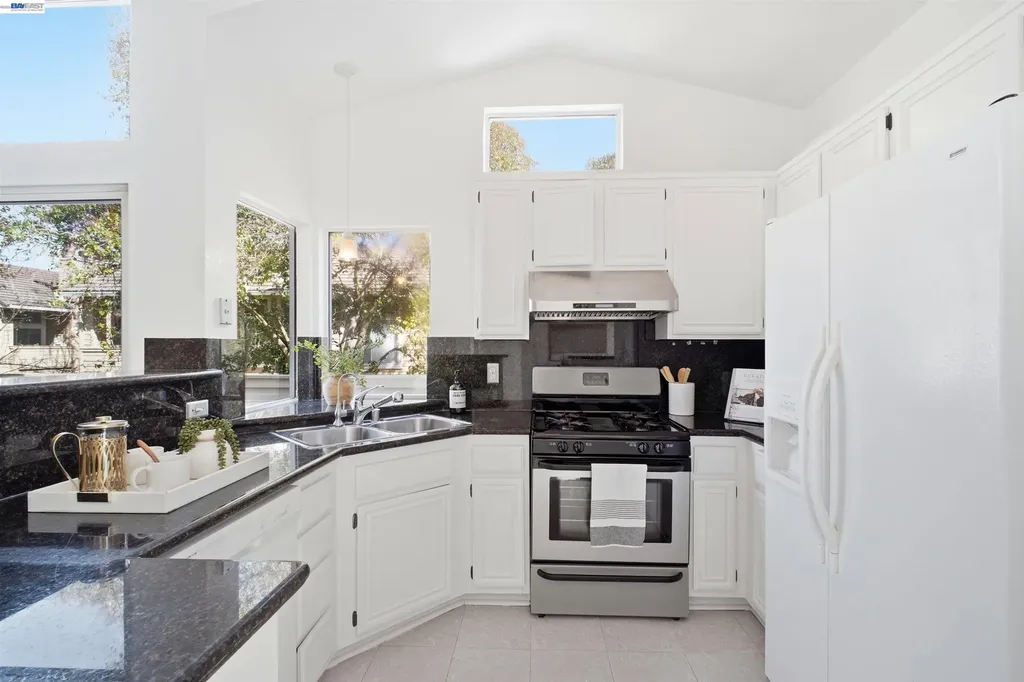 5245 Tacoma Common Fremont CA 94555