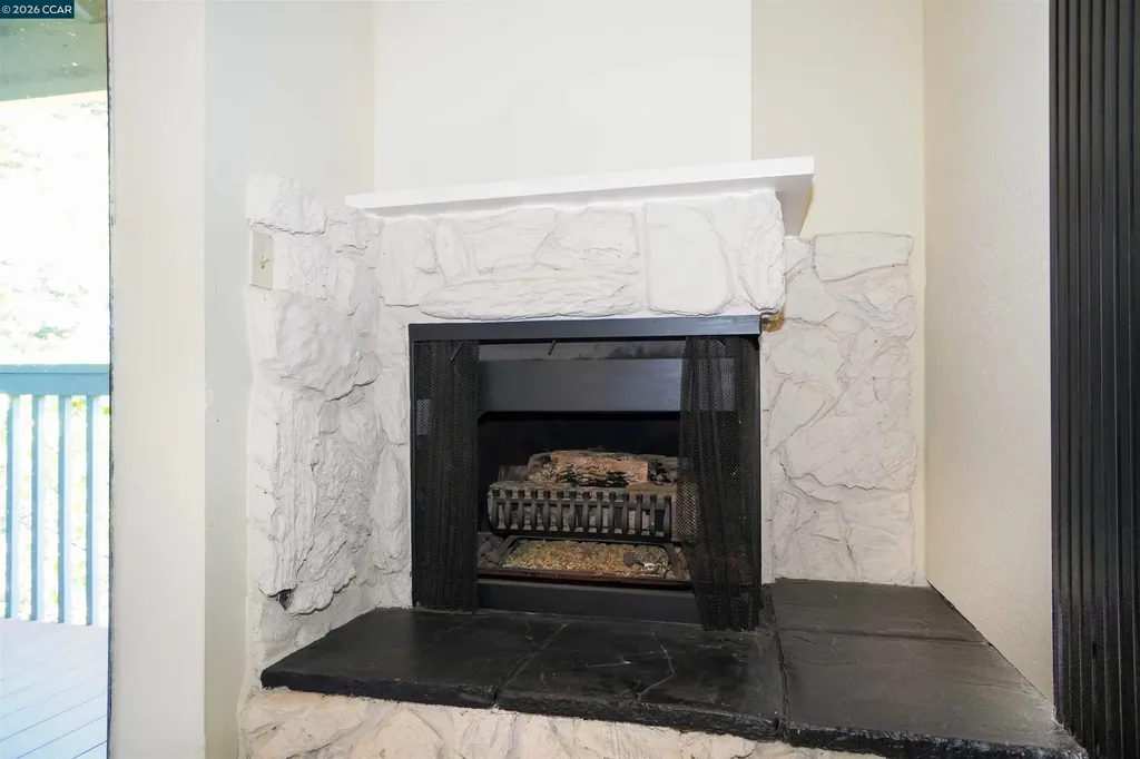 1608 Ashwood Drive Martinez CA 94553