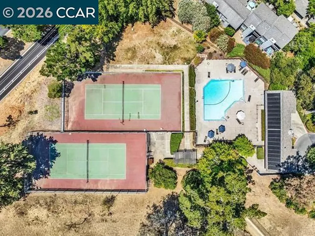 1608 Ashwood Drive Martinez CA 94553