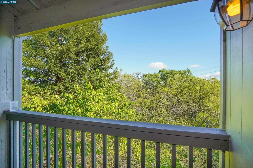 1608 Ashwood Drive Martinez CA 94553