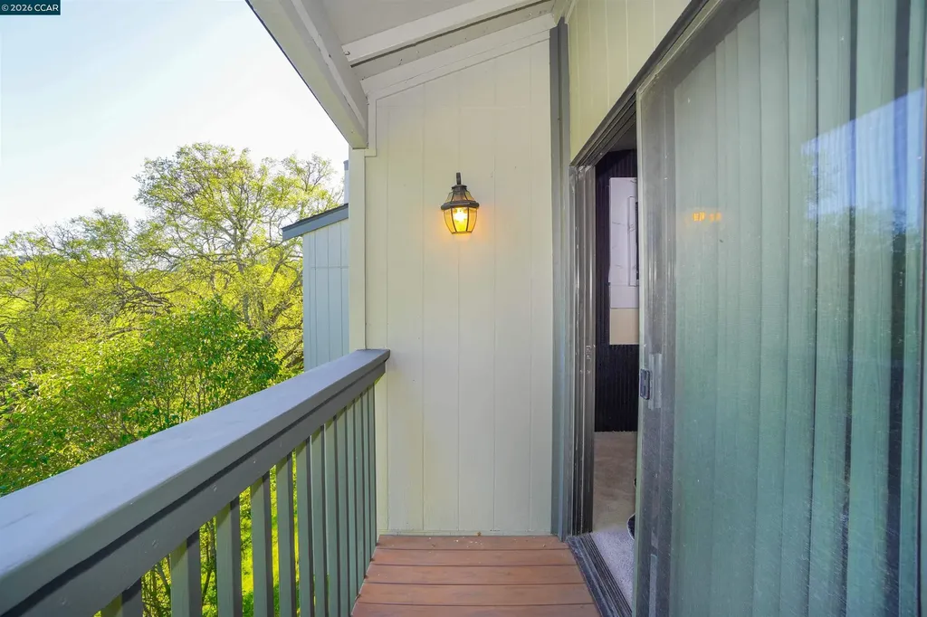 1608 Ashwood Drive Martinez CA 94553