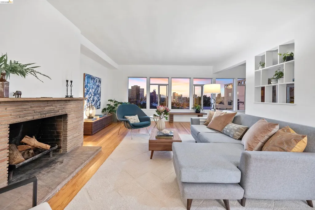 474 Merritt Avenue Oakland CA 94610