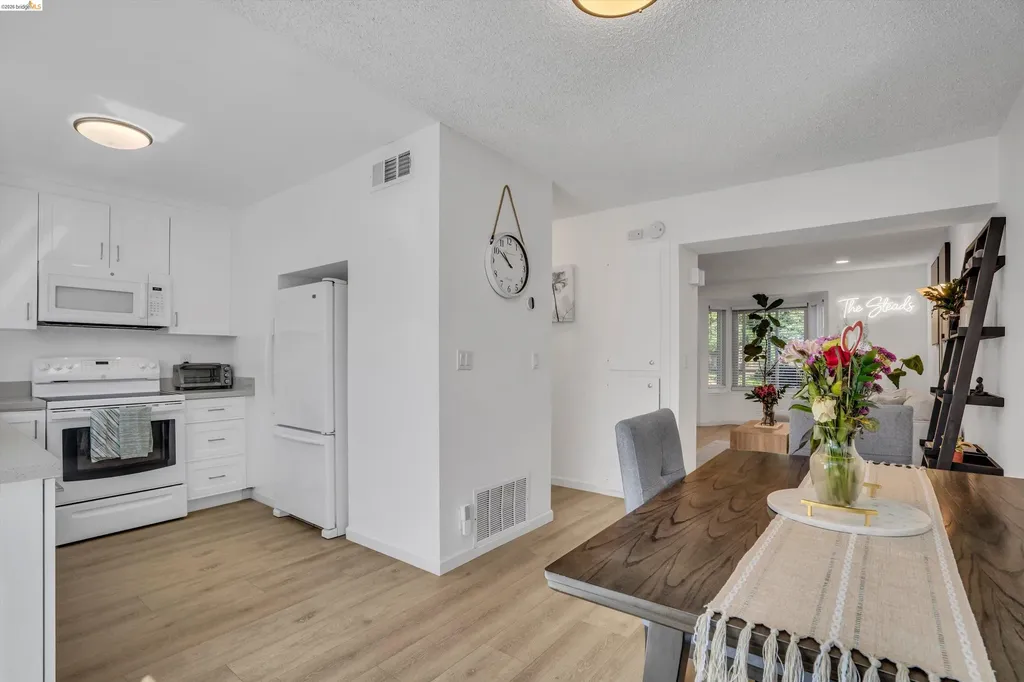 1260 Pine Creek Way Concord CA 94520
