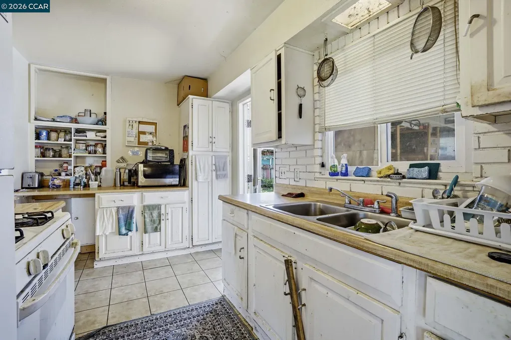 1990 Sunshine Drive Concord CA 94520