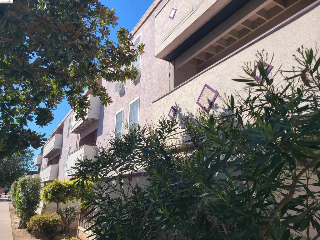 1699 Laguna Street Concord CA 94520