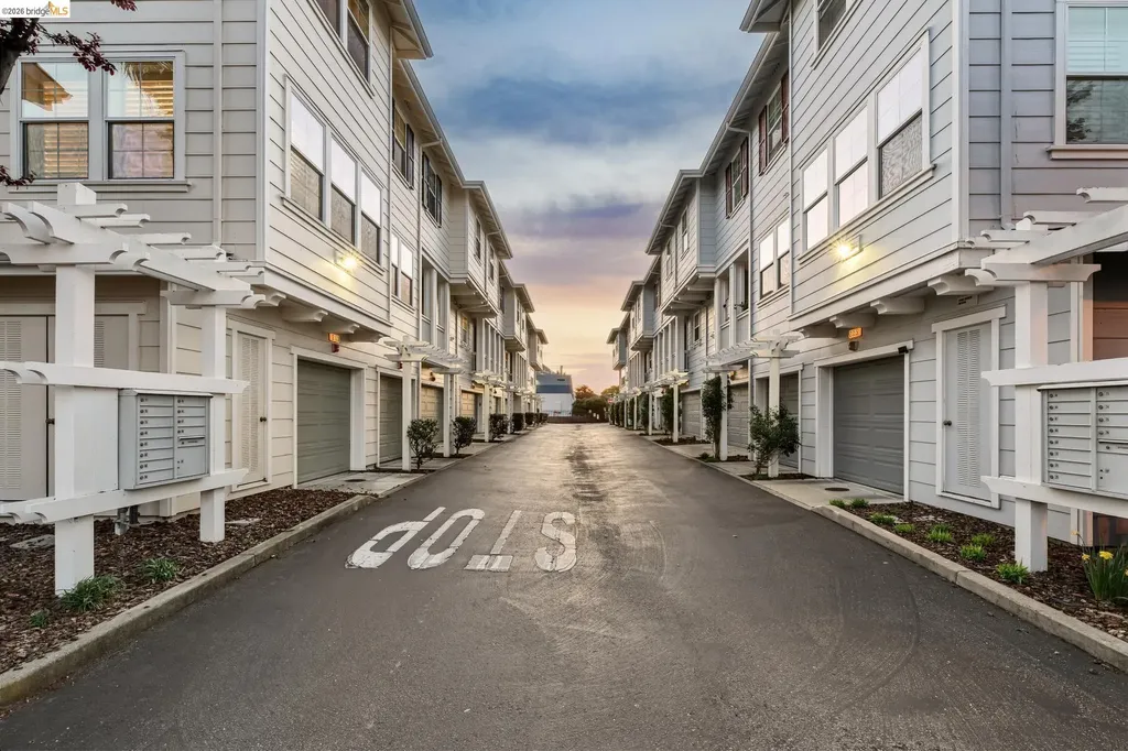 2153 Northshore Drive Richmond CA 94804