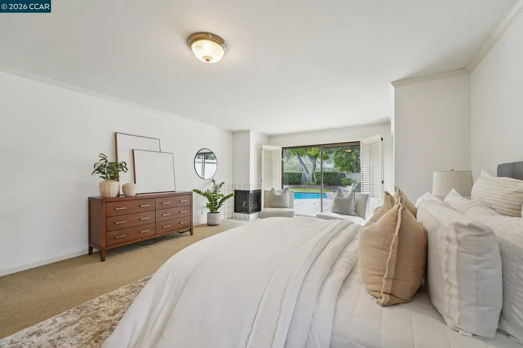 34 Sherwood Court Moraga CA 94556