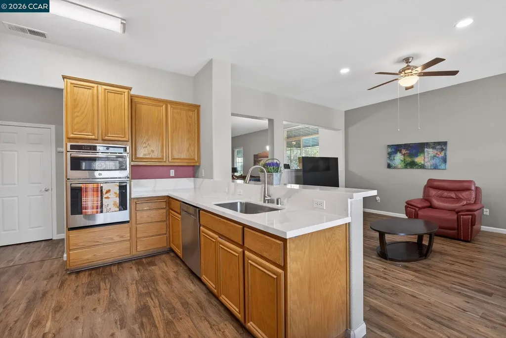 1528 Katy Way Brentwood CA 94513