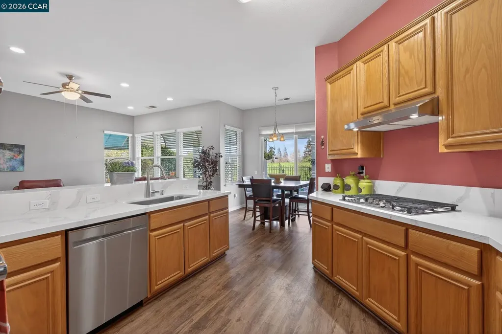 1528 Katy Way Brentwood CA 94513