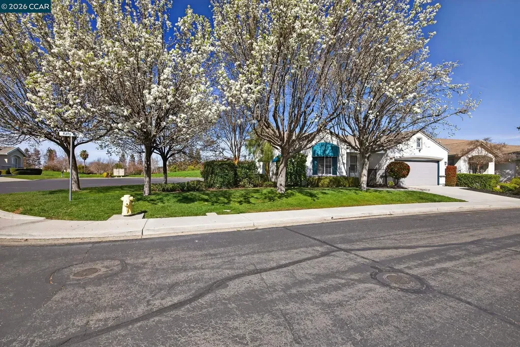 1528 Katy Way Brentwood CA 94513