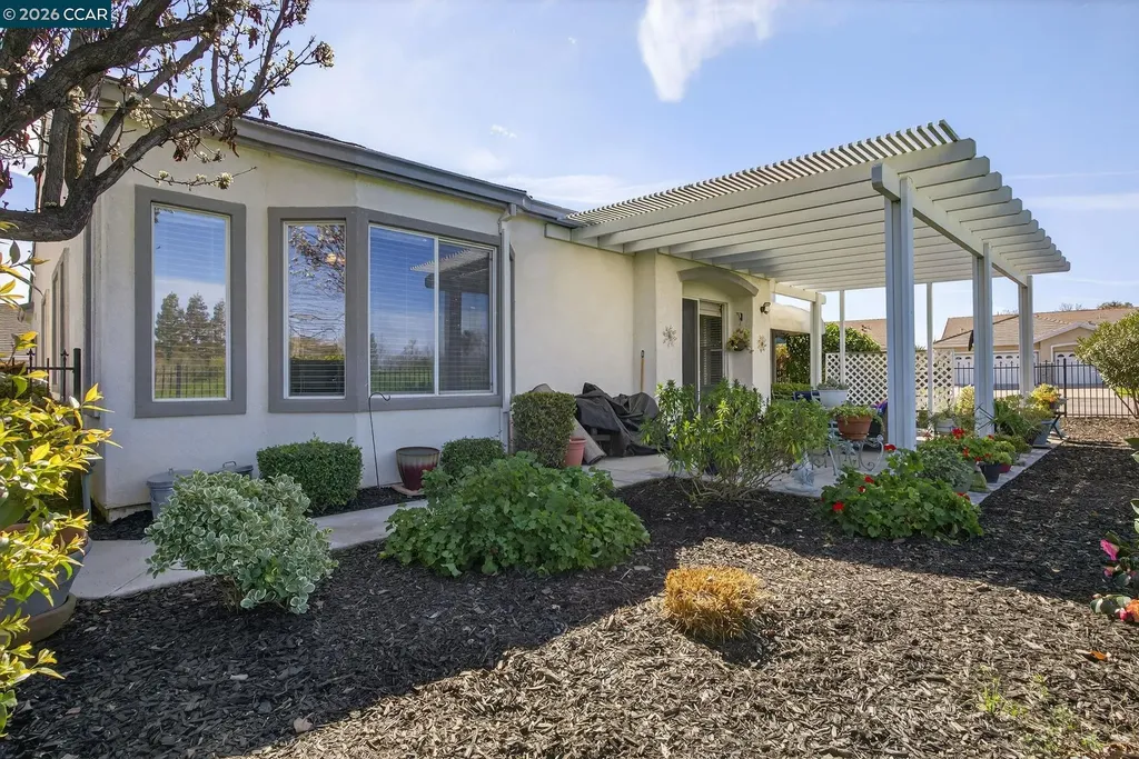 1528 Katy Way Brentwood CA 94513