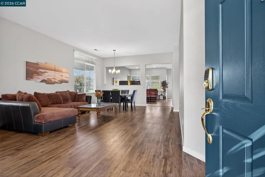 1528 Katy Way Brentwood CA 94513