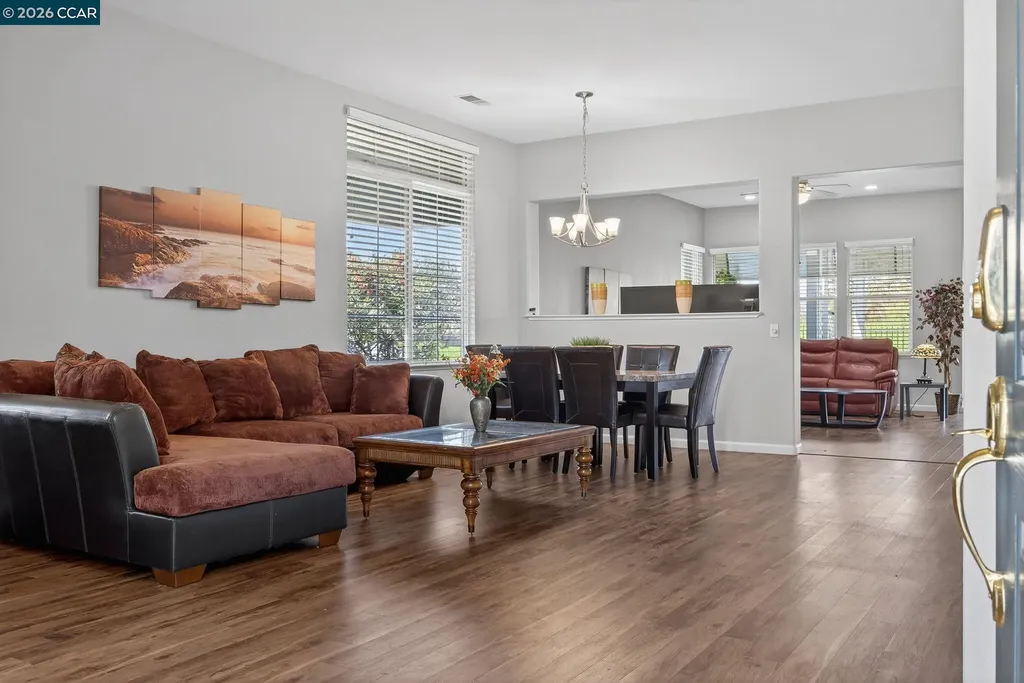 1528 Katy Way Brentwood CA 94513