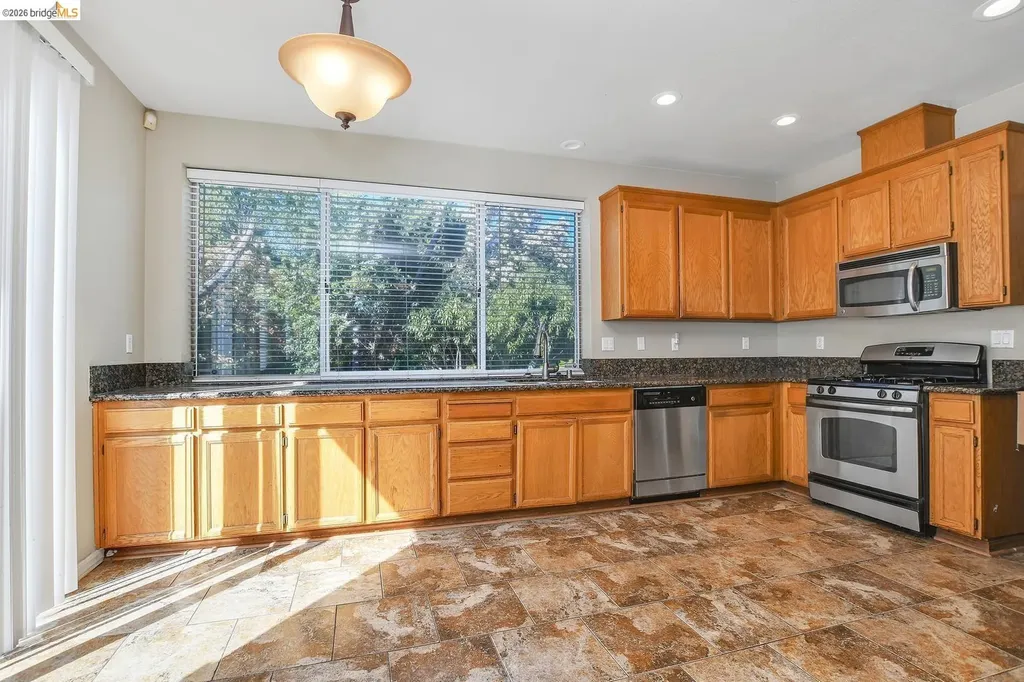 2451 Carpinteria Drive Antioch CA 94531