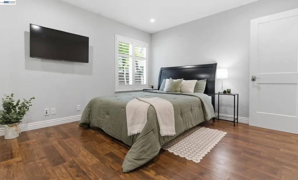 2724 Oak Road Walnut Creek CA 94597